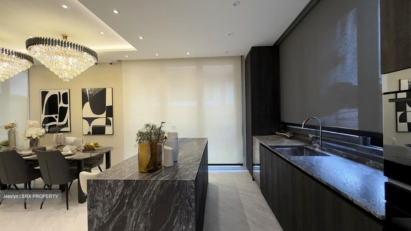 Shrewsbury Road (D11), Terrace #515590791
